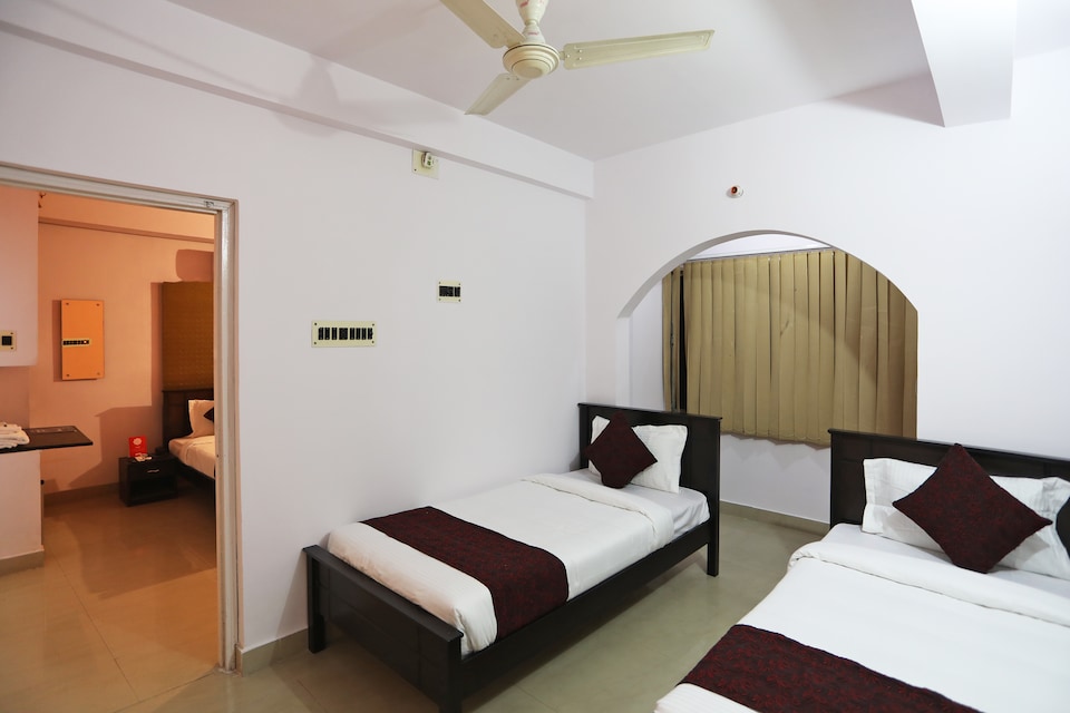 Hotel O BORO MA GUEST HOUSE, Salt Lake Kolkata, Kolkata