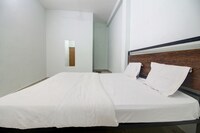 SPOT ON Hotel Royal Inn