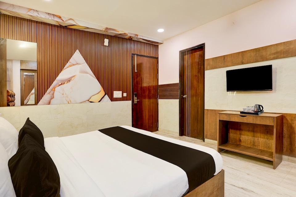 Super Hotel O Alipur Narela, North Delhi, Delhi