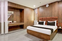 Super Hotel O Alipur Narela