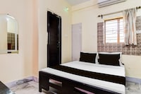 Hotel O Jyotirindra Nandi Metro Station Kolkata Formerly Florence Guest House