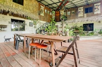 OYO HOME 90800 Rumah Pangi Homestay