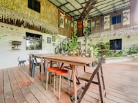 OYO HOME 90800 Rumah Pangi Homestay