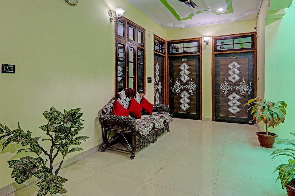 OYO Flagship Hotel Relief Inn, Vikas Nagar Lucknow, Lucknow