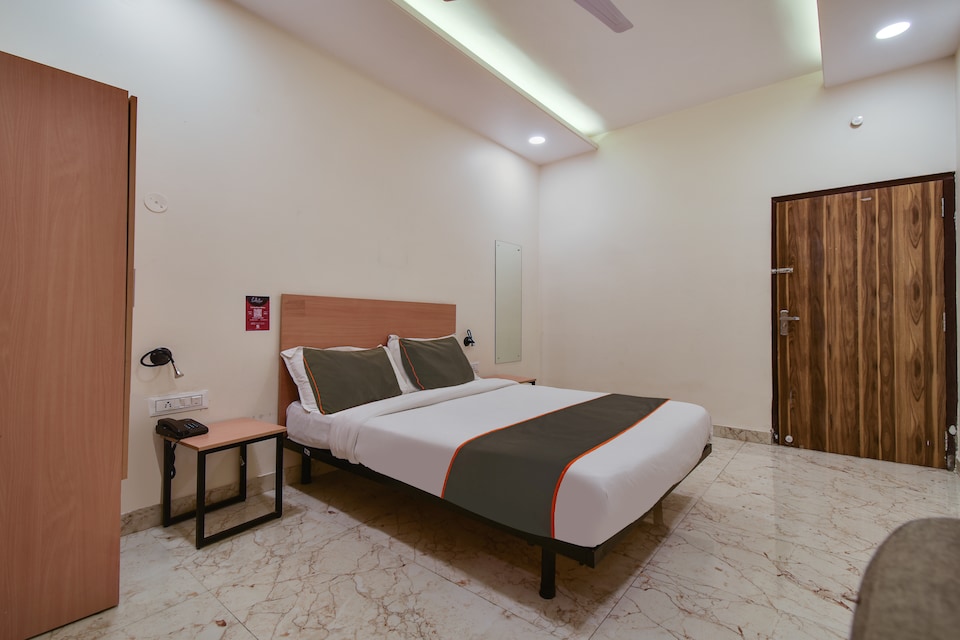 OYO 814437 Adarsh Vihar, Kanpur Railway Station, Kanpur