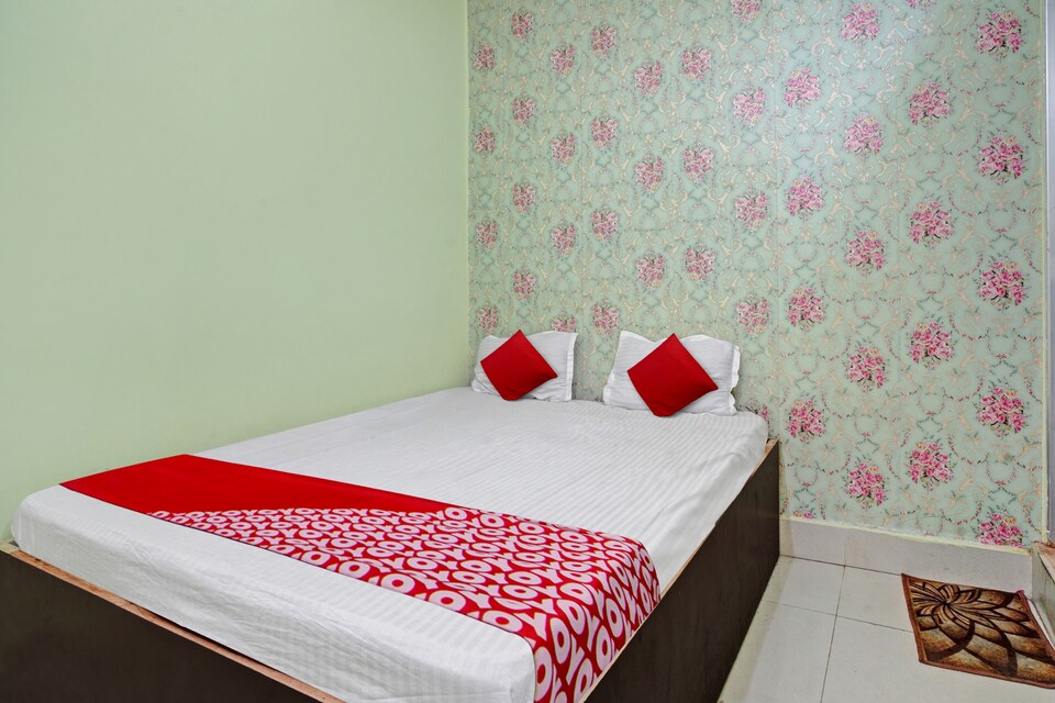 OYO Flagship Hotel Roy, Patna, Patna