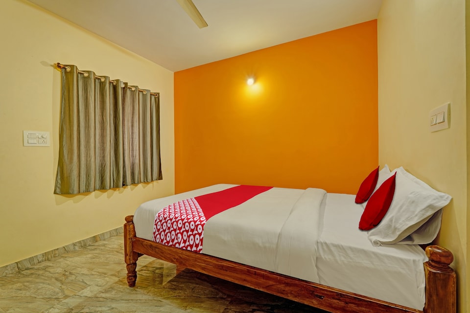 Hotel O Surya Rooms, Tumkur Bangalore, Bangalore