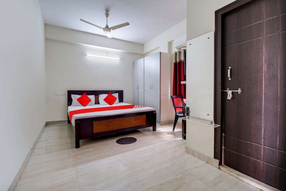 OYO Flagship Silver Arrow, MVP Colony Visakhapatnam, Visakhapatnam