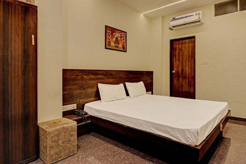 live on IND916, Vijay Nagar Indore, Indore