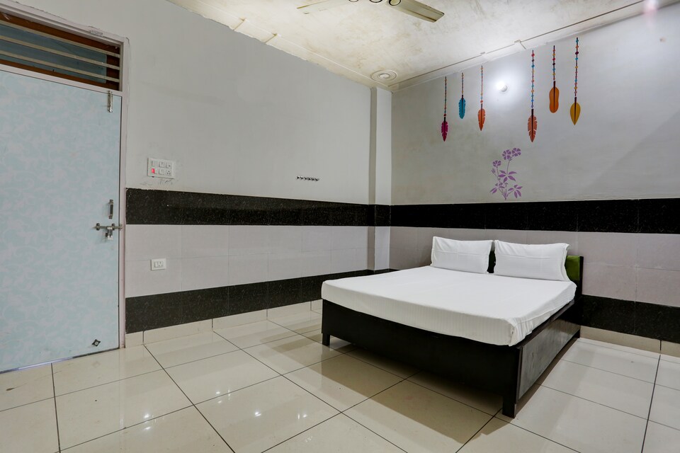 OYO Hotel Dream, Jhajjar City, Jhajjar