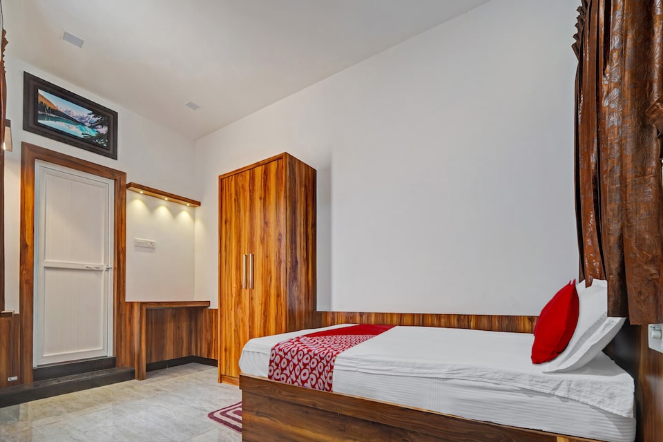 OYO Flagship Sp Residency, Sathy Road Coimbatore, Coimbatore