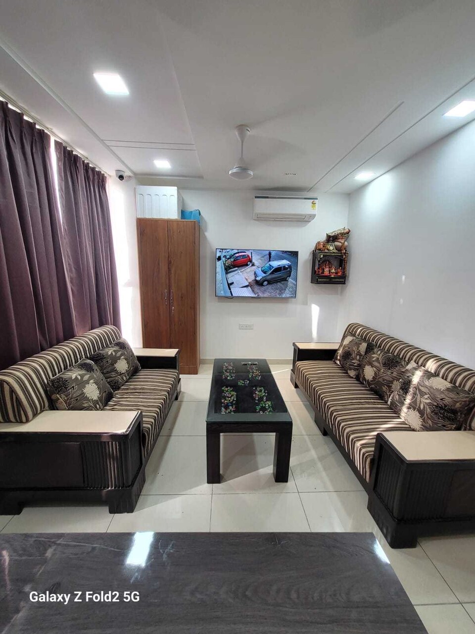 POP 81470J Shine Inn, Pitampura - Rohini Delhi, Delhi