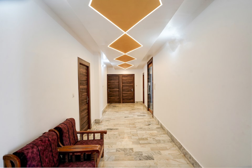 Hotel O A2 residency, Meerut, Meerut