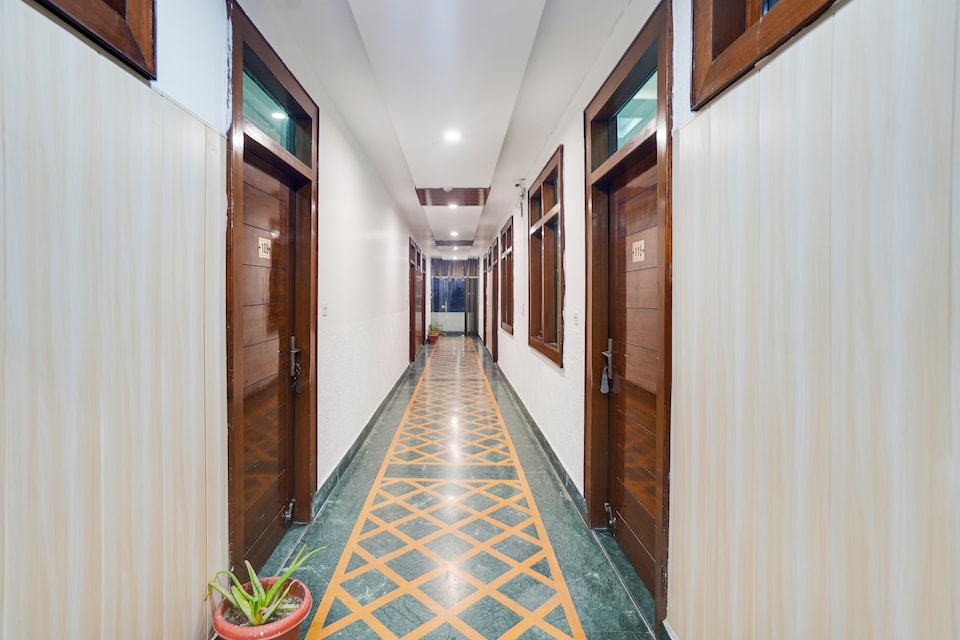 Super Townhouse Selaqui Chakrata Road Formerly Selaqui, Chakrata Road Dehradun, Dehradun
