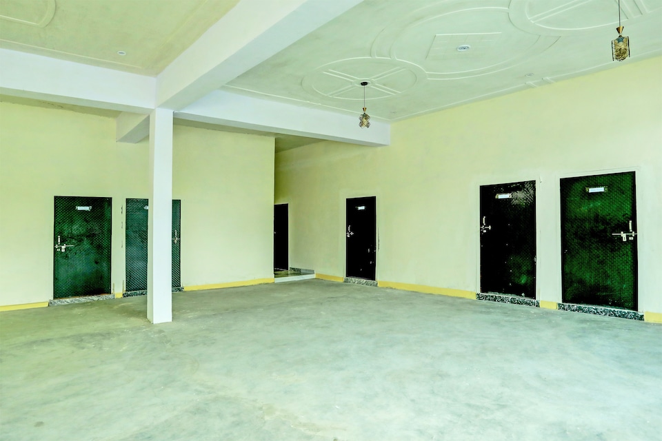 OYO 814903 kunj bihari resort, Aligarh, Aligarh