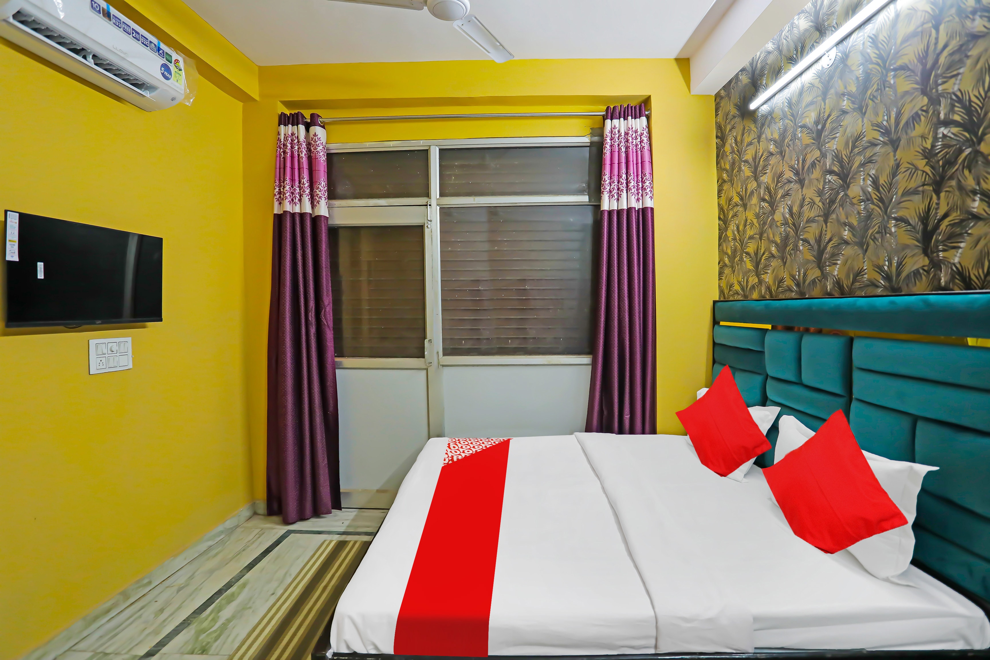 hotel-o-mannt-stay-flagship-delhi-book-700-oyo