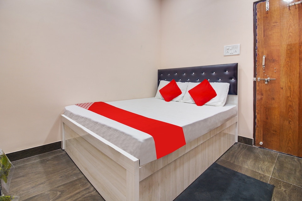 Hotel O Goyal Inn, Bus Stand Nagpur, Nagpur