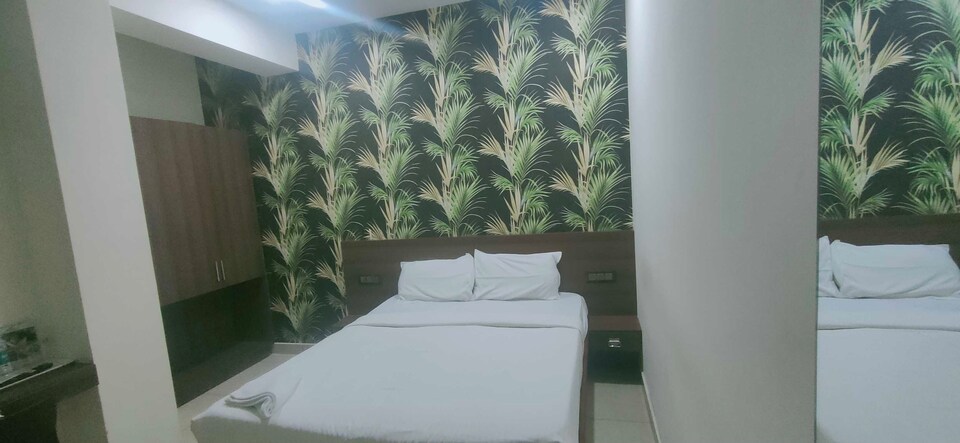 POP 81503F Nrm Residency, Mysore City Center, Mysore