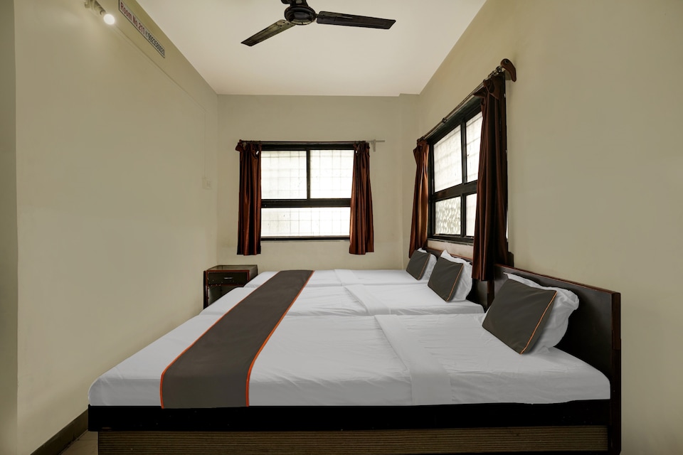 Collection O Hotel Atharva Lodging And Boarding, Pimpri Pune, Pune