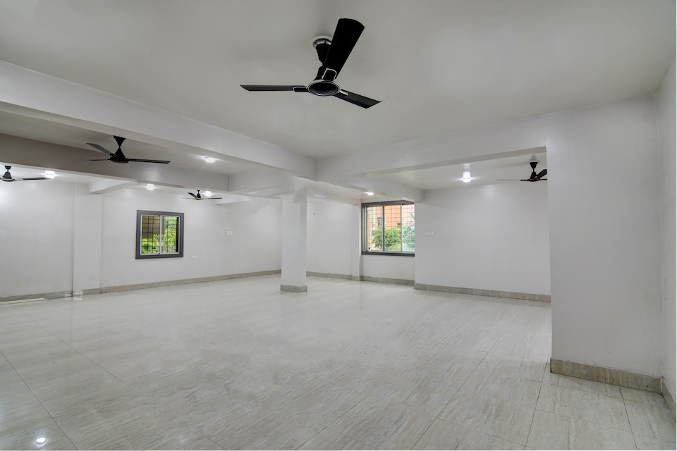 Hotel O Pushp Palace, Dhanbad, Dhanbad