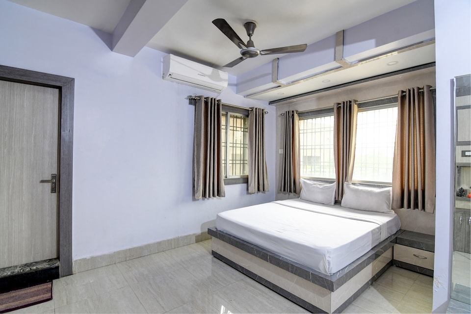 Hotel O Pushp Palace, Dhanbad, Dhanbad