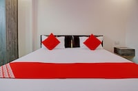 Hotel O Royal Residency