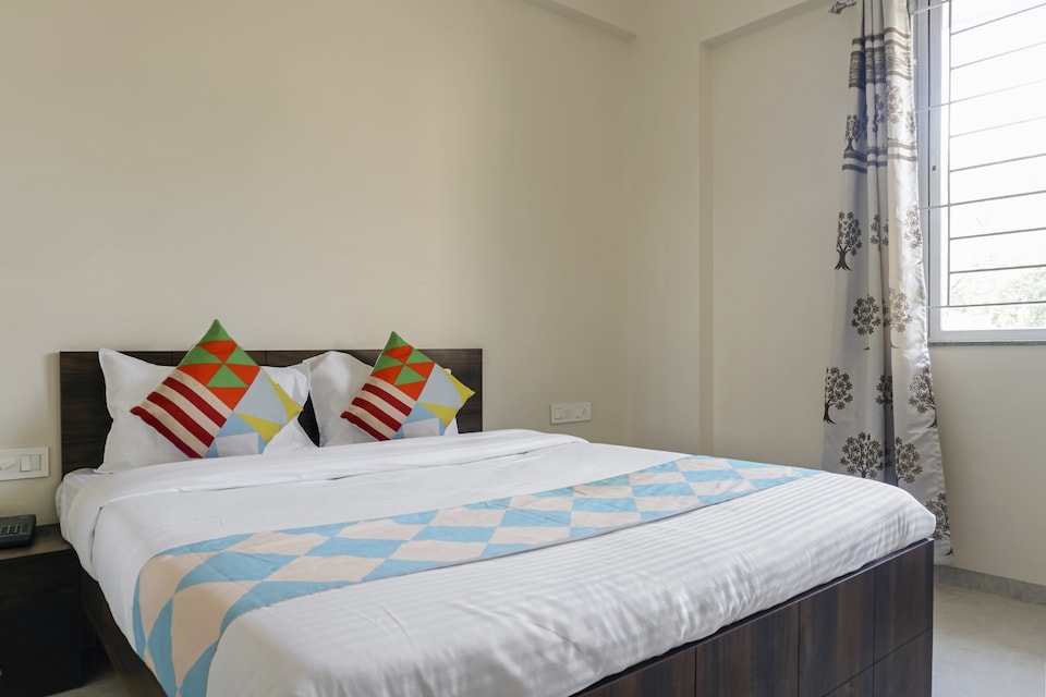 Hotel O Prime Ville, Akurdi Pune, Pune