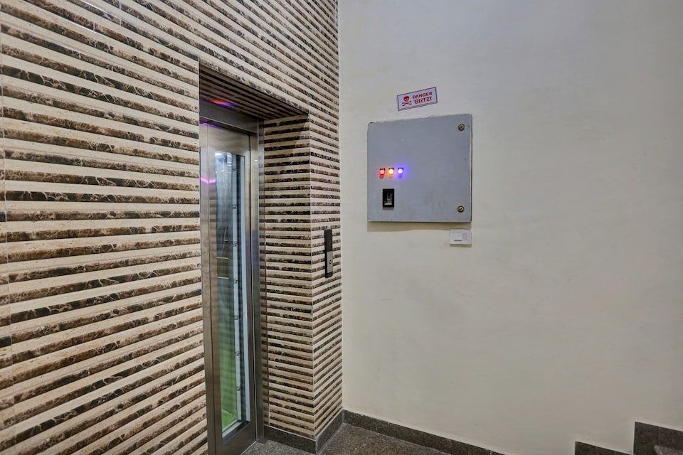 Hotel O Cloud Inn, Old Gurgaon, Gurgaon