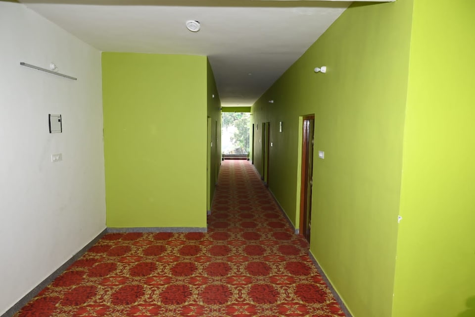 Hotel O The Glide Inn Hotel & Restaurant, Dharamshala, Dharamshala