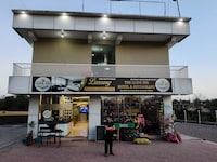 Hotel O by OYO The Glide Inn Hotel & Restaurant