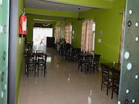 Hotel O The Glide Inn Hotel & Restaurant