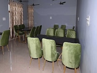 Hotel O The Glide Inn Hotel & Restaurant