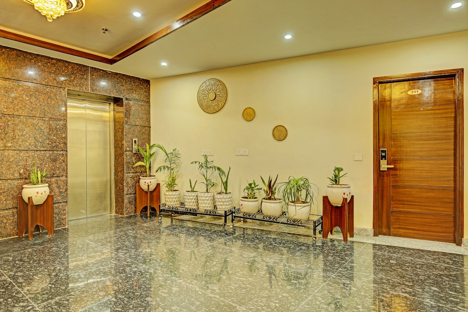 Super Townhouse Eastern View Formerly Vihaan Residency, Zirakpur, Zirakpur