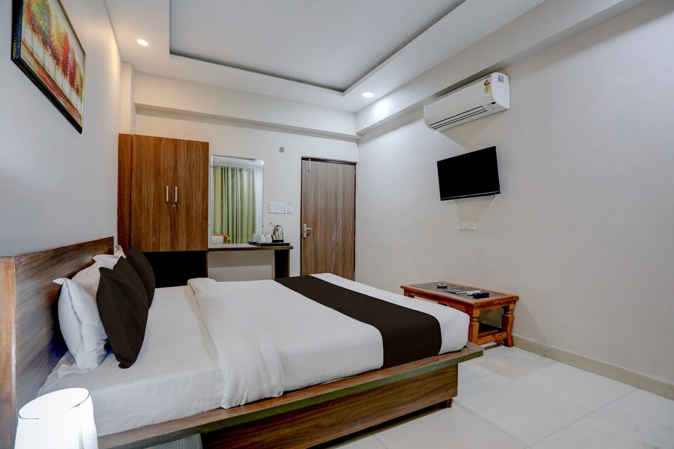 Townhouse Gomti Nagar Sector 1 Formerly Hotel Vistara, Gomti Nagar Lucknow, Lucknow