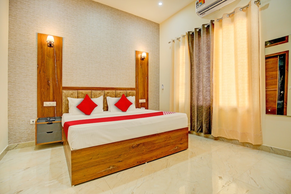 Super Hotel O Elista, Zirakpur, Zirakpur