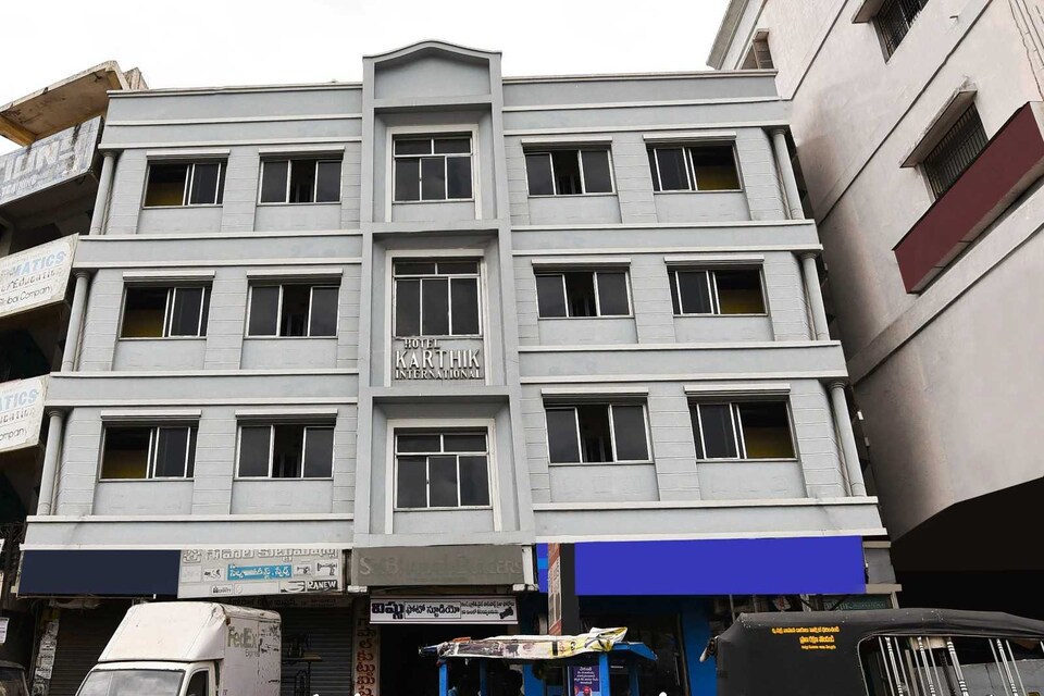 OYO Hotel Karthik International, Nellore Bus Station, Nellore