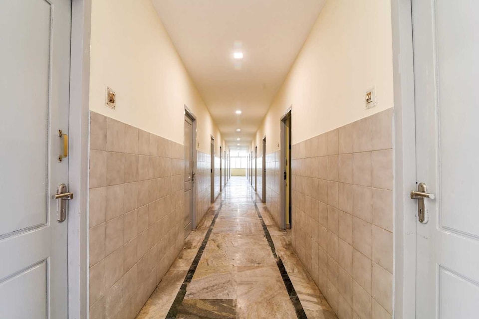 OYO Hotel Karthik International, Nellore Bus Station, Nellore