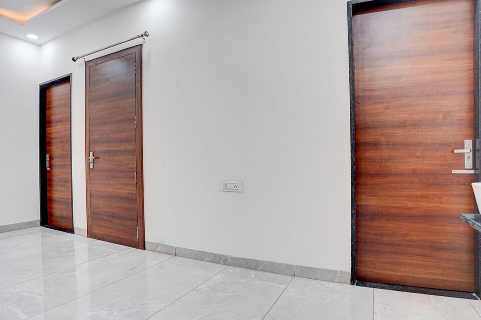 live with BHO1161, MP Nagar Bhopal, Bhopal