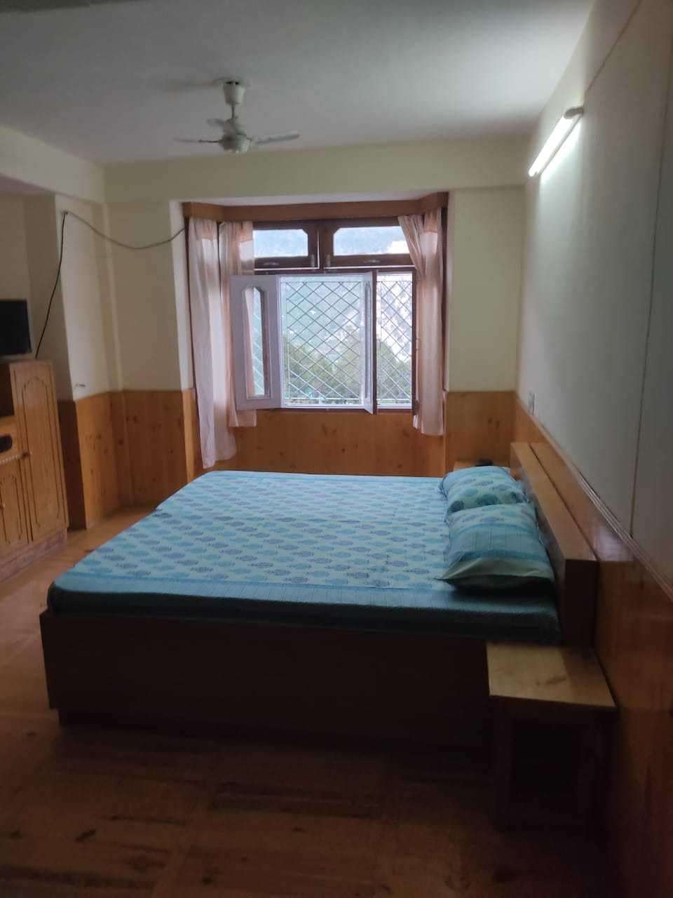 Hotel O Apple Resort, Kalpa, Kinnaur