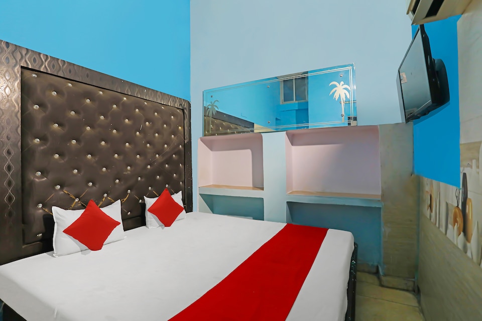 OYO Flagship Hotel Goodwill, Railway Station Allahabad, Prayagraj