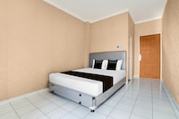 Hotel O near Cilandak Town Square formerly Sultan Residence Syariah
