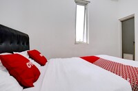 Hotel O Regol Srimahi Residence