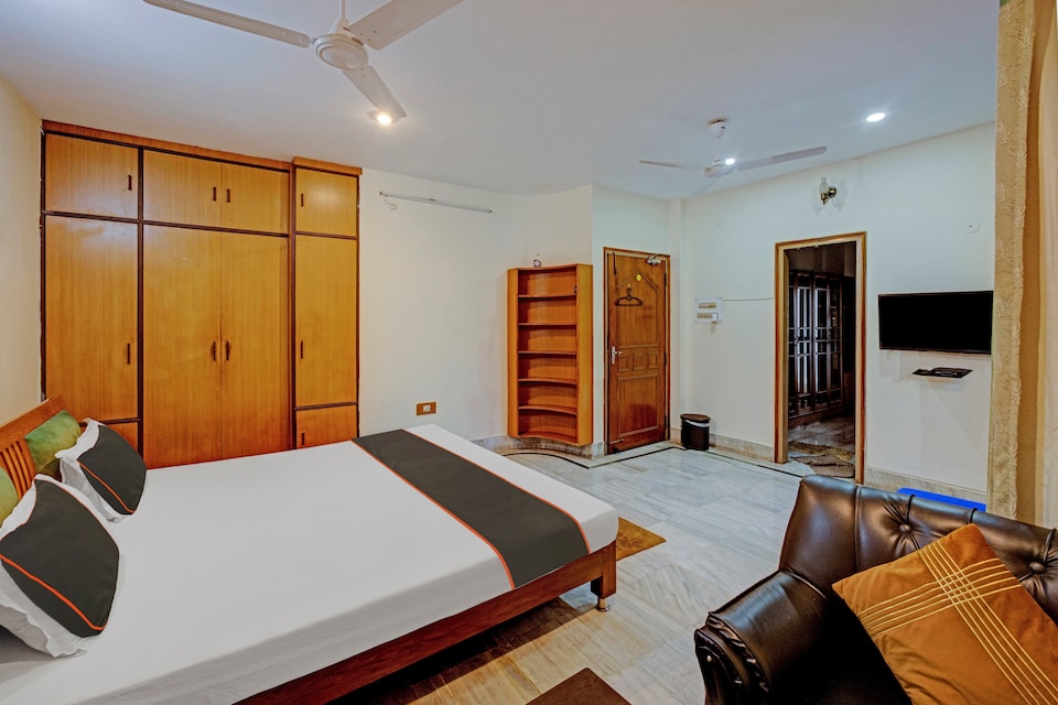 Collection O Puhor, Ganeshguri Guwahati, Guwahati