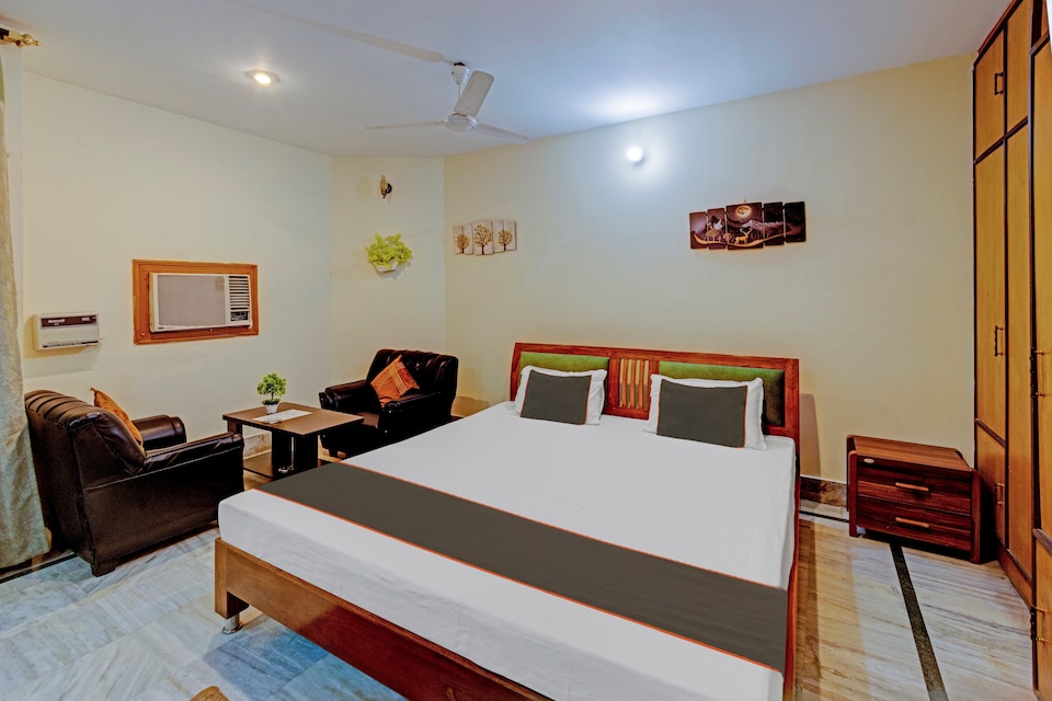 Collection O Puhor, Ganeshguri Guwahati, Guwahati