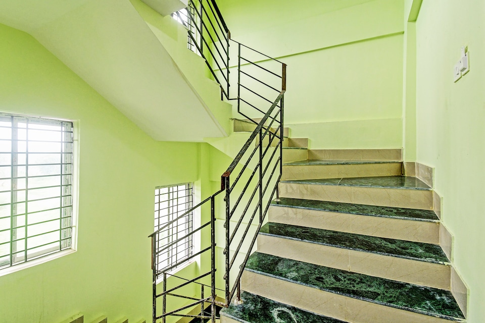 Hotel O Night Quine Guest House, Rajarhat Kolkata, Kolkata