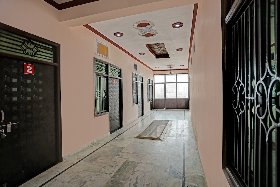 HOTEL O V.S  GALAXY , Barra Kanpur, Kanpur