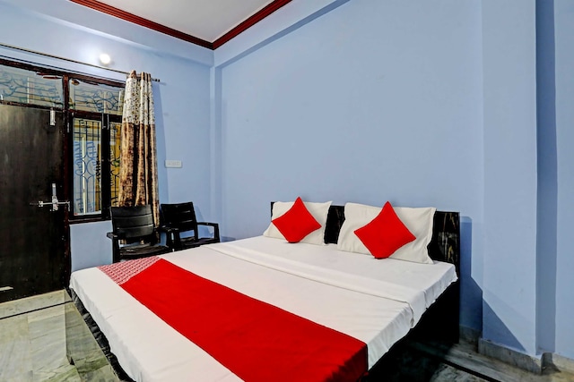 HOTEL O V.S  GALAXY 