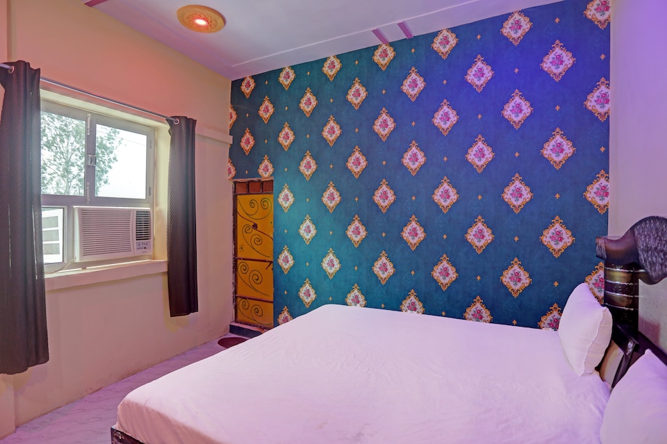 live on alg344, Bulandshahr, Bulandshahr