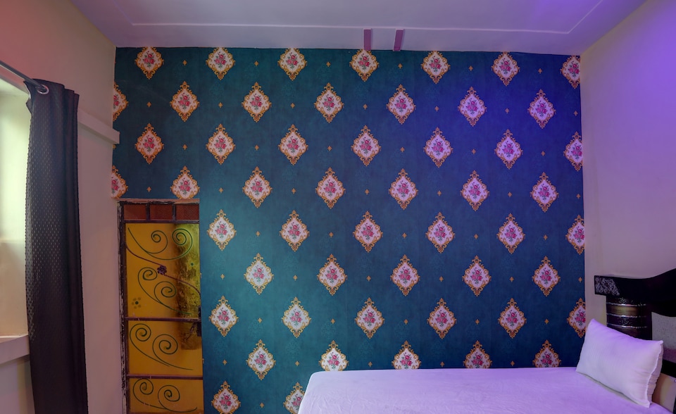 live on alg344, Bulandshahr, Bulandshahr