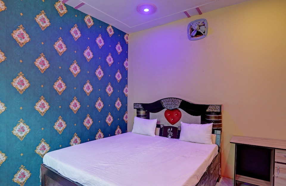 live on alg344, Bulandshahr, Bulandshahr